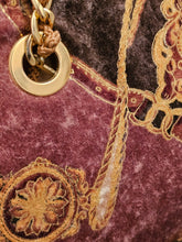 Rare Estro di Firenze Italy Gold Metallic Velveteen Equestrian Design Shoulder Bag