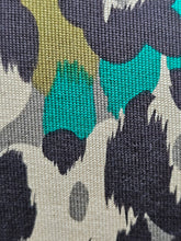 Diane Von Furstenberg Judy Wrap Silk Top Vintage Collection Camouflage Print Size 4