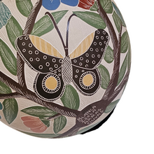 Pre-owned Handcrafted Sgraffito Pot by Mata Ortiz artist Blanca Isela Arras Olivas