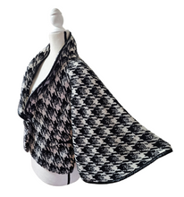 Pre-loved Vertigo Paris Wool Blend Black White Houndstooth Crop Sweater Cape Large