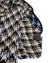 Pre-loved Vertigo Paris Wool Blend Black White Houndstooth Crop Sweater Cape Large