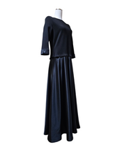 T by TADASHI for Saks Fifth Avenue Vintage 1980s Bateau Neckline Long Satin Formal Dress Black Evening Ball Gown 8